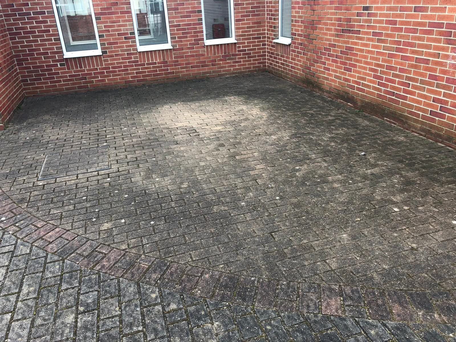 Professional Driveway & Patio Cleaning in Doncaster by DHP Jet Services 16